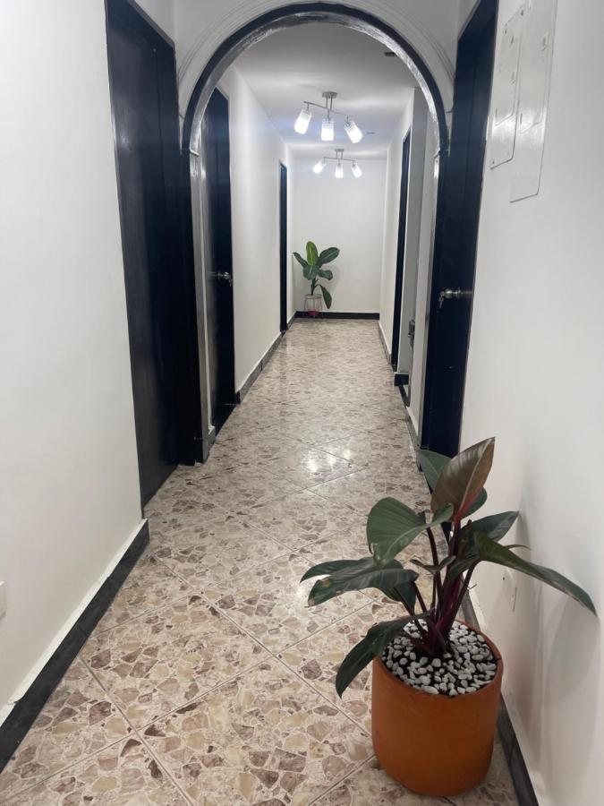 Hotel De Leon Estadio Медельин Экстерьер фото